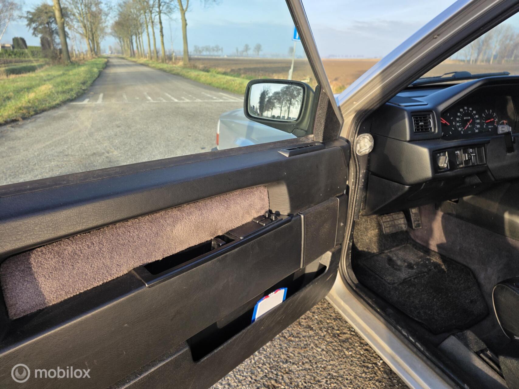 Foto van Volvo 940 GL A. U9