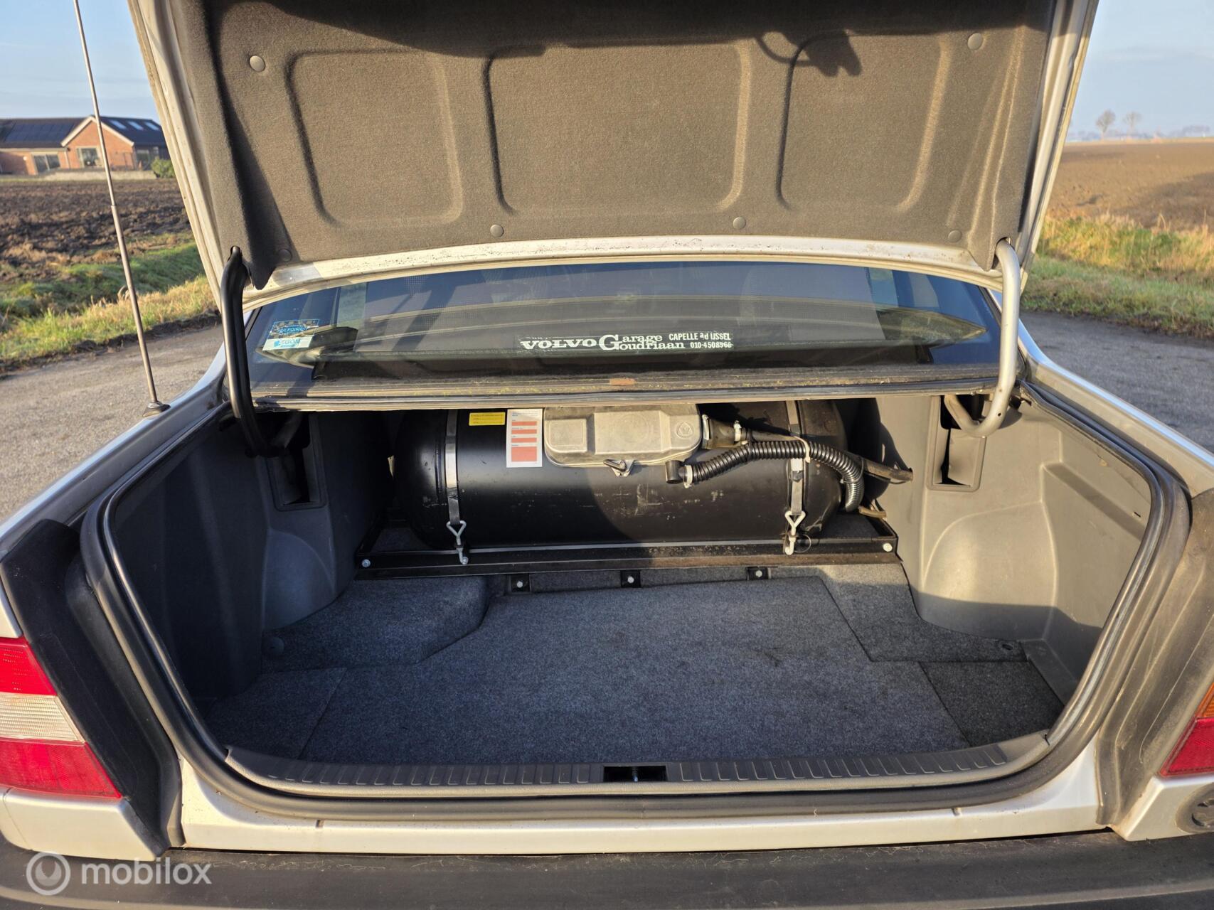 Foto van Volvo 940 GL A. U9
