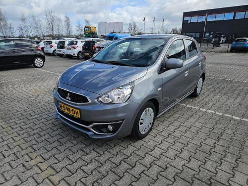 Foto van Mitsubishi Space Star