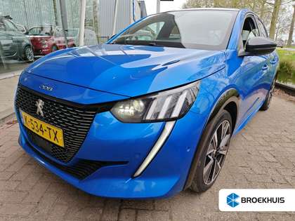Peugeot 208 1.2 PureTech GT Pack 2021 - voorkant