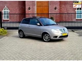 Foto van Lancia Ypsilon