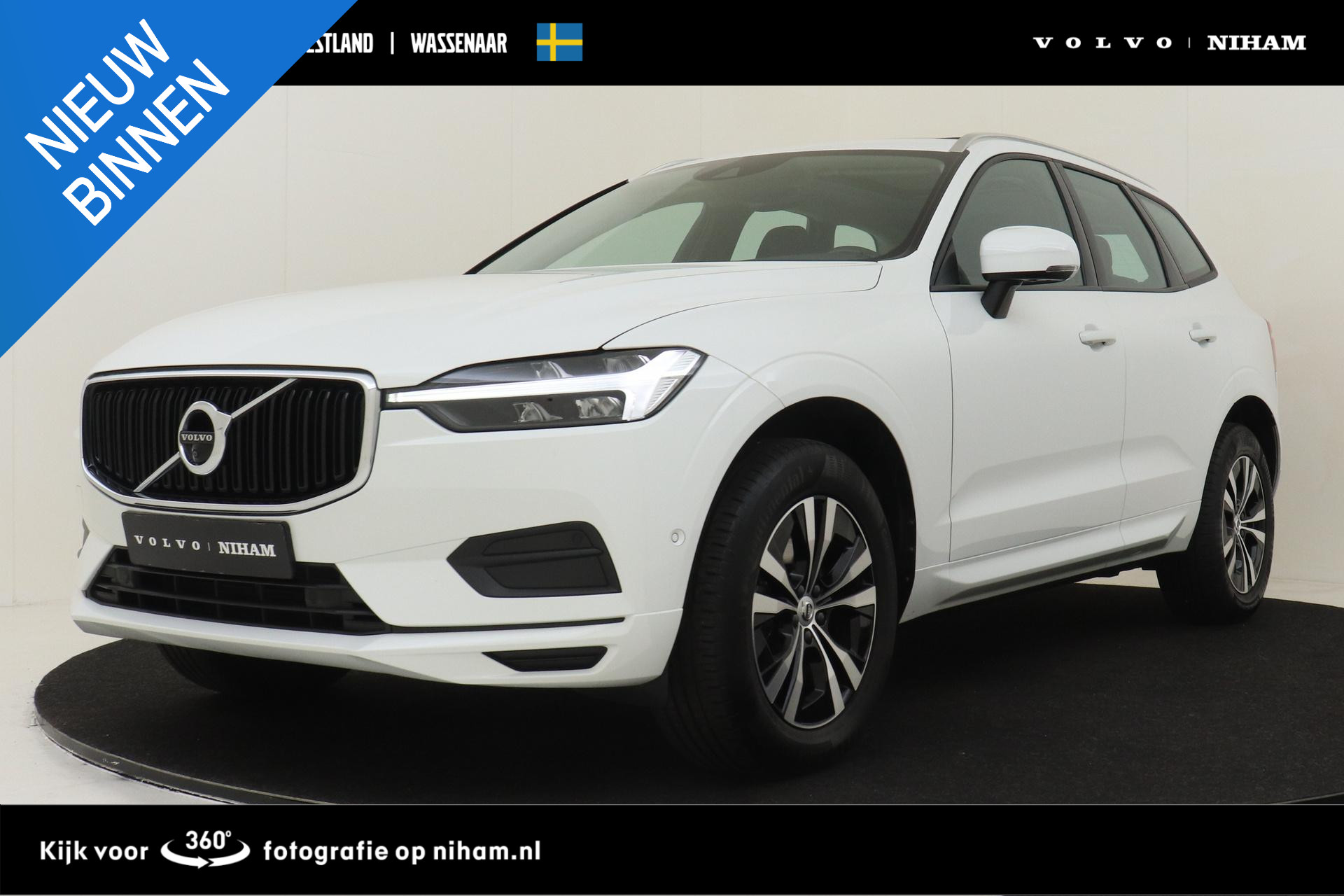 Volvo Xc60 2.0 B5 Momentum Exclusive 2021 - voorkant