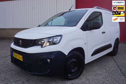Foto van Peugeot Partner