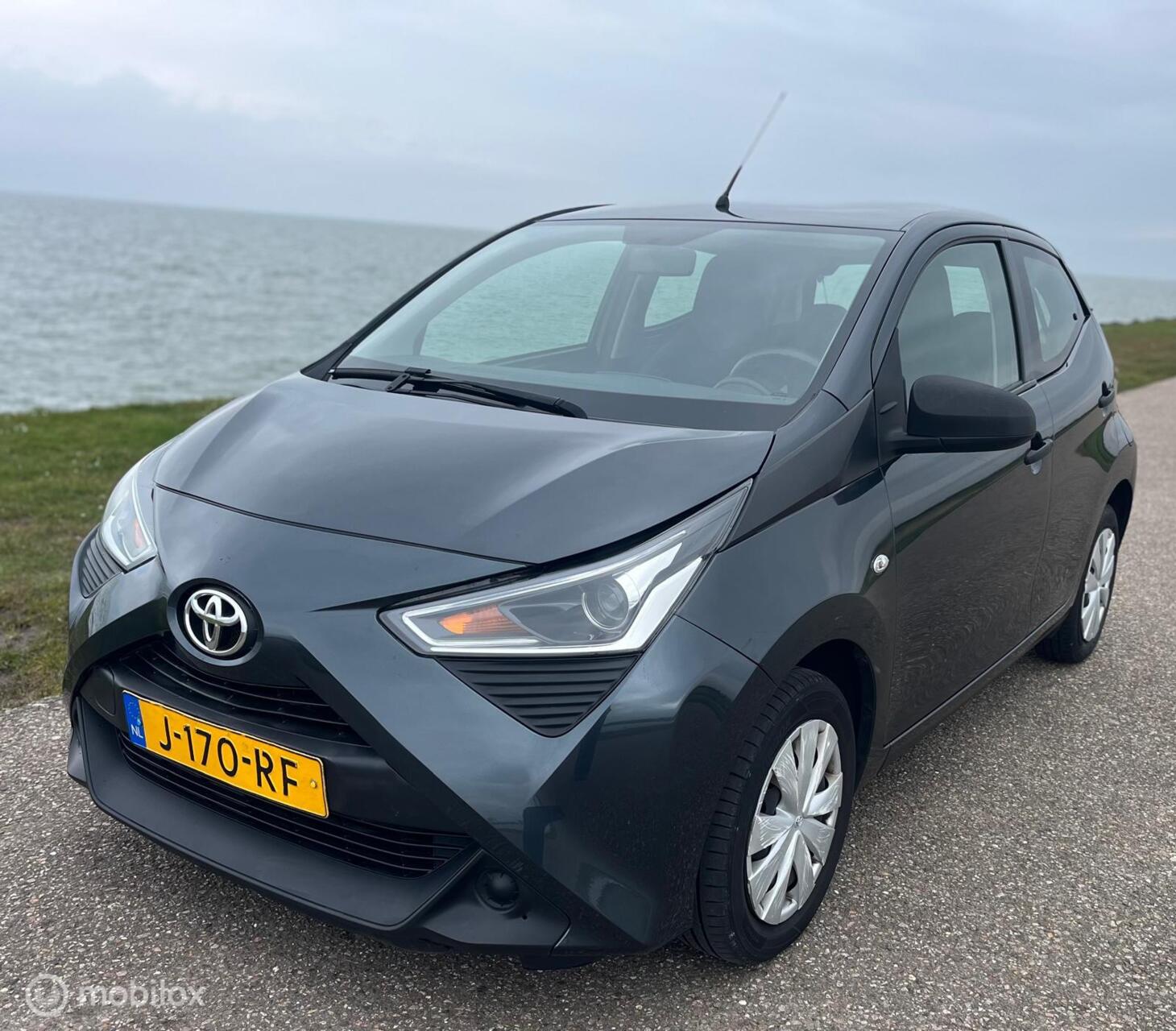 Toyota Toyota Aygo 1.0 VVT-i x-fun 2020 - voorkant