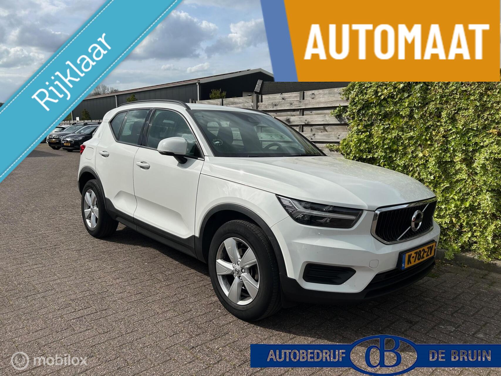 Volvo XC40 1.5 T2 Momentum Core 2021 - voorkant