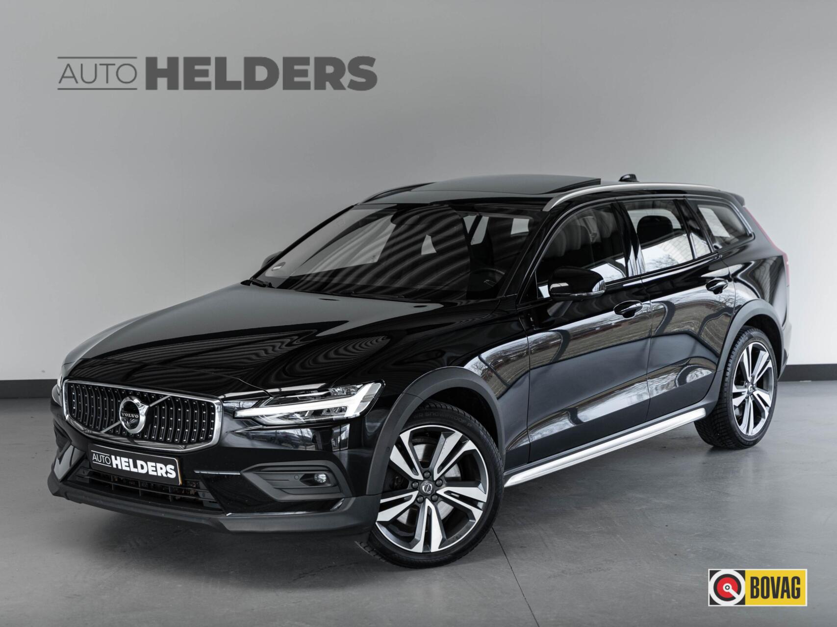 Volvo V60 2.0 B5 AWD 360° HuD Pano B&W Massage 2022 - voorkant