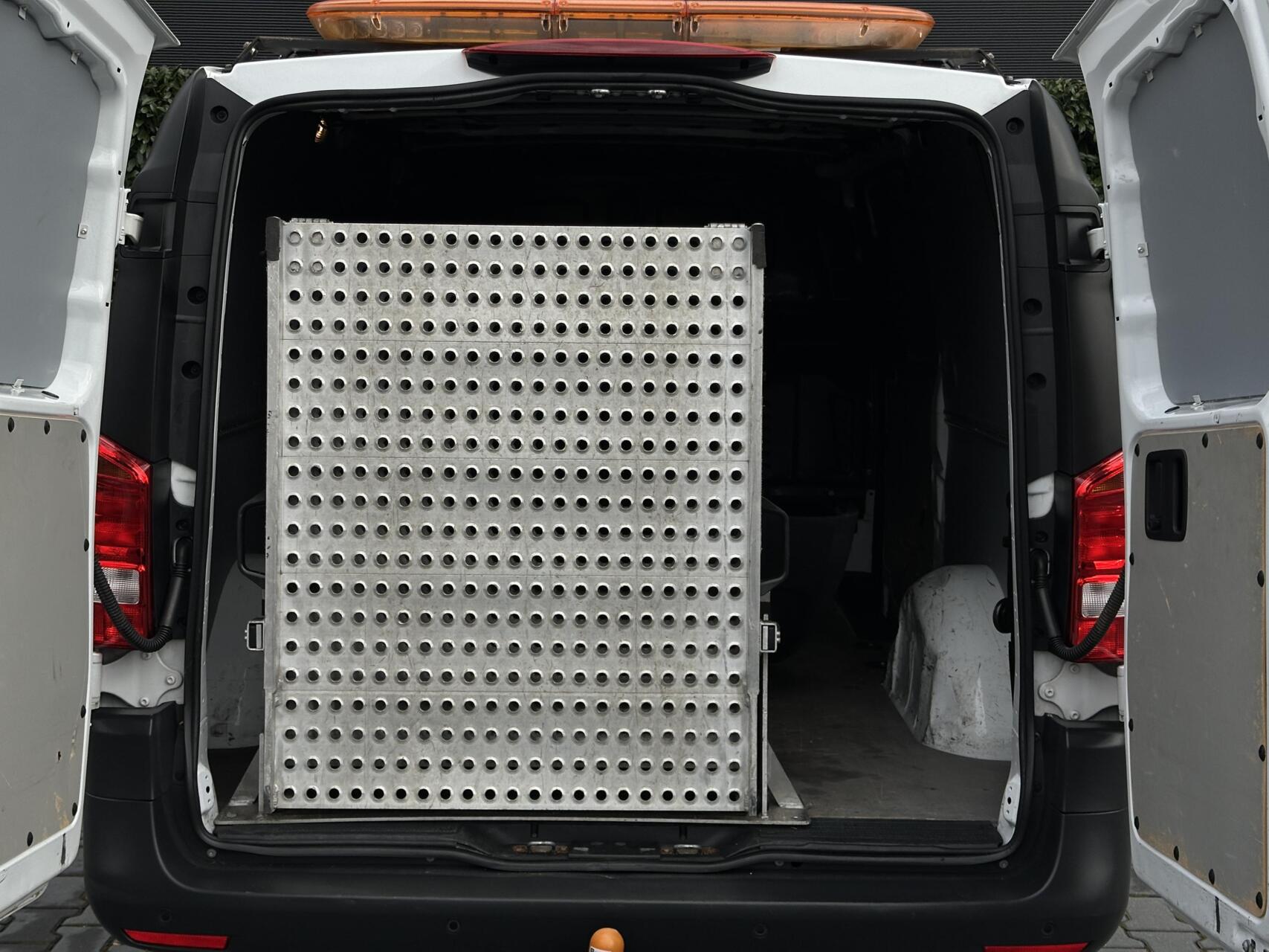 Foto van Mercedes-Benz Vito
