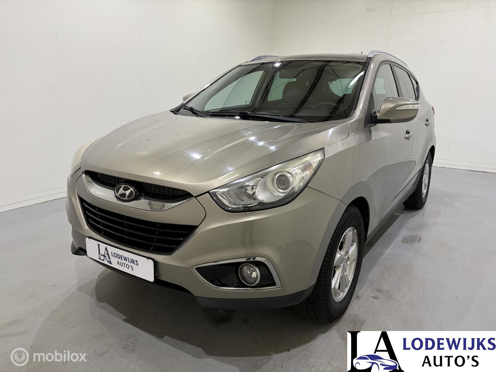 Hyundai Tucson 2.0i 4WD Active 2010 - voorkant