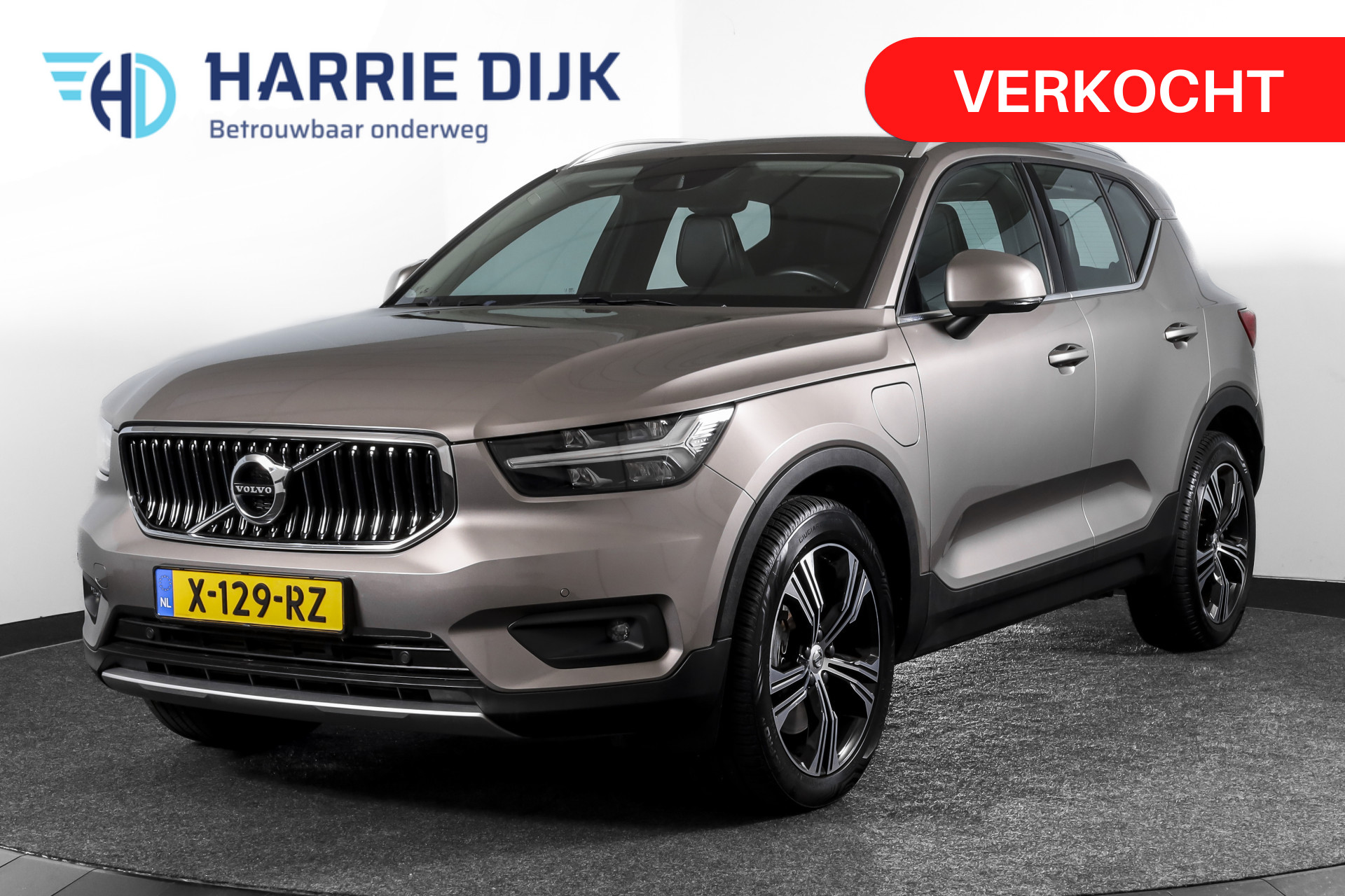 Volvo XC40 1.5 T5 Recharge Inscription - Automaat 2020 - voorkant