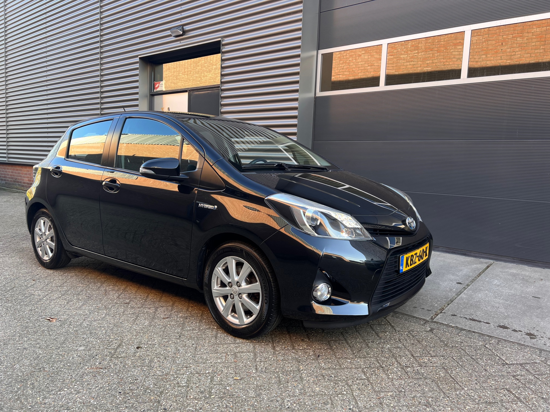 Foto van Toyota Toyota Yaris Hybrid