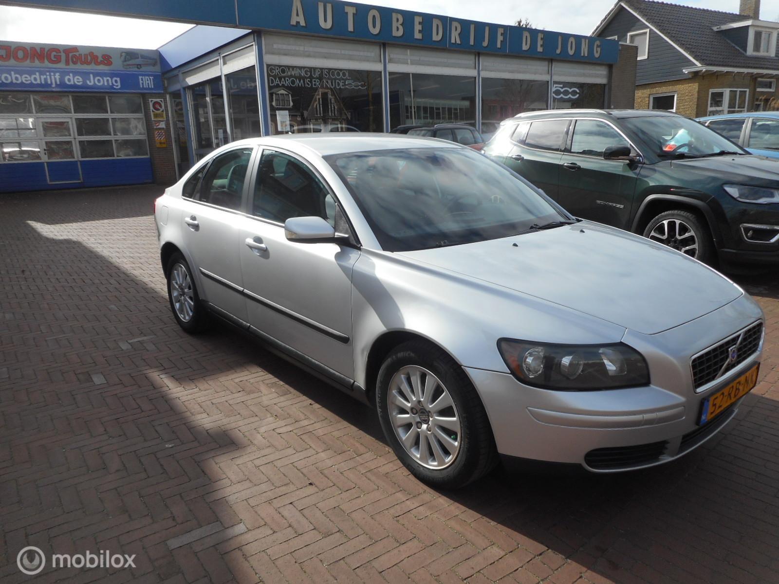 Foto van VOLVO S40