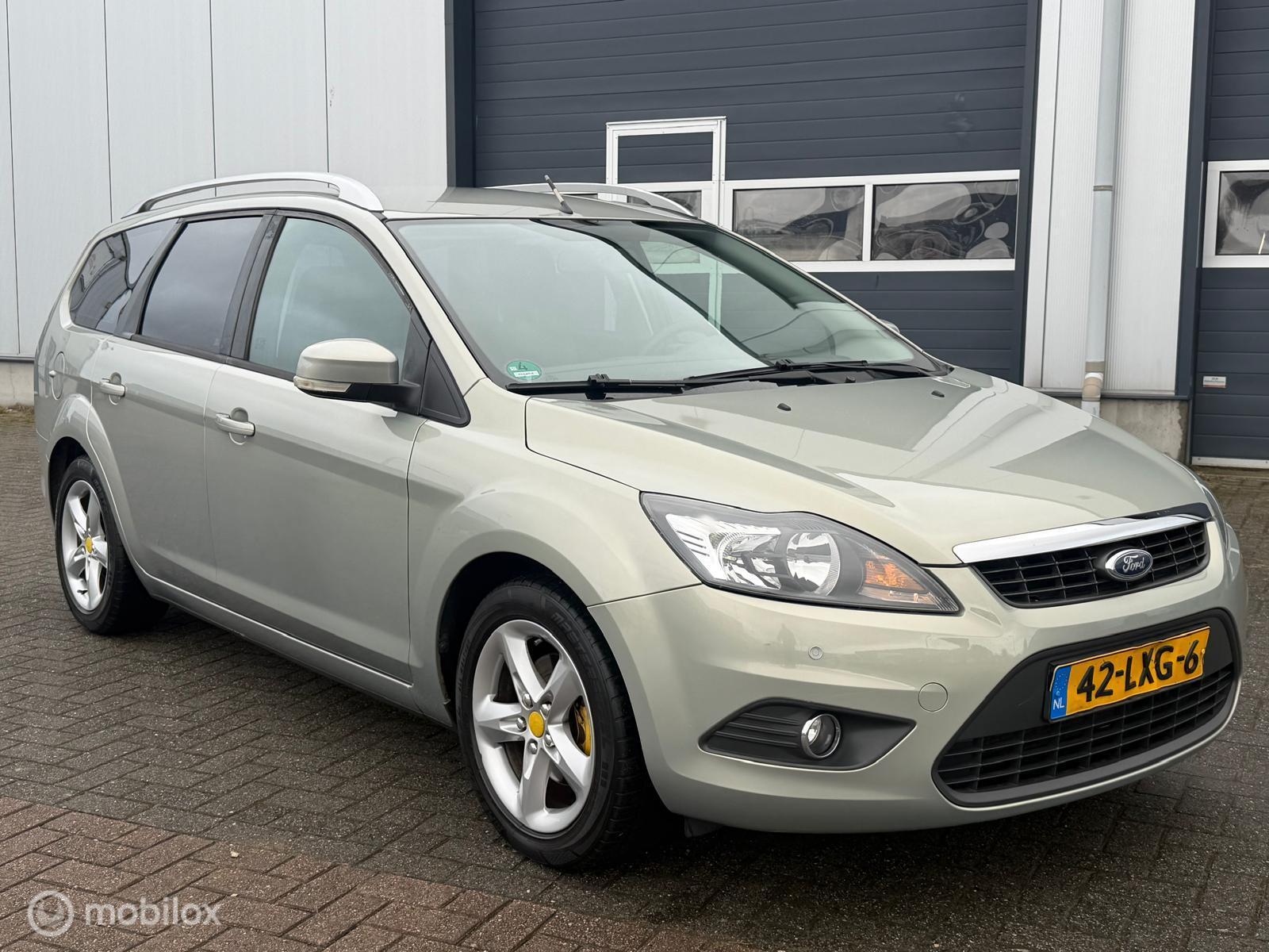 Foto van FORD FOCUS