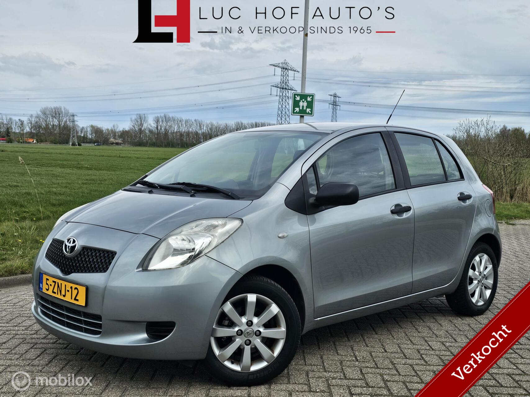 Toyota Toyota Yaris 1.3 VVTi Cool / Dealer onderhouden! 2008 - voorkant