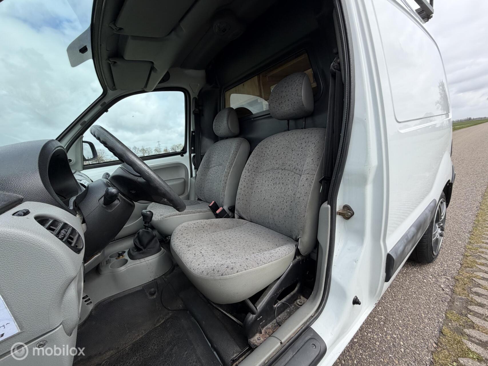 Foto van Renault Kangoo 1.2 Euro 2000