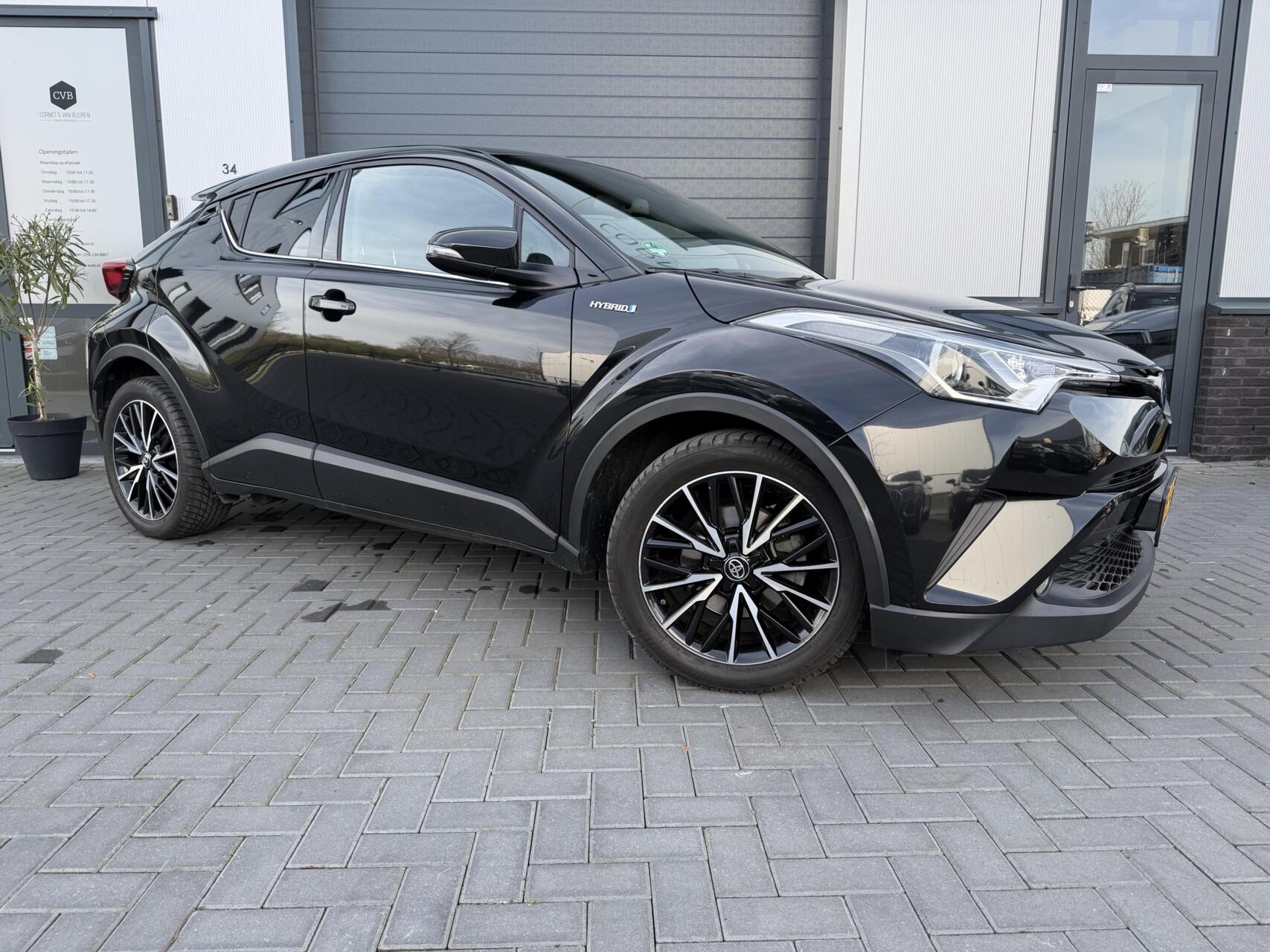 Foto van Toyota Toyota C-hr