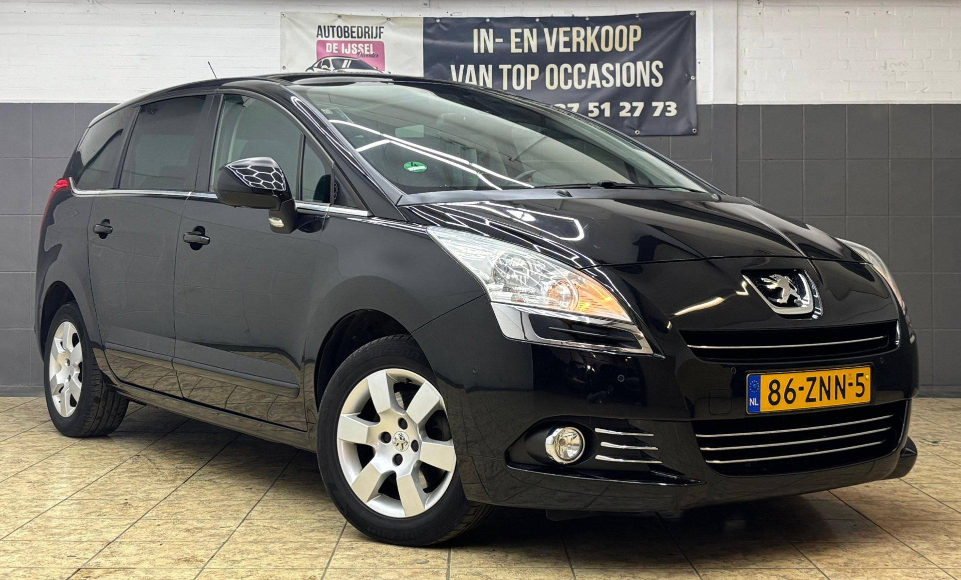 Foto van PEUGEOT 5008