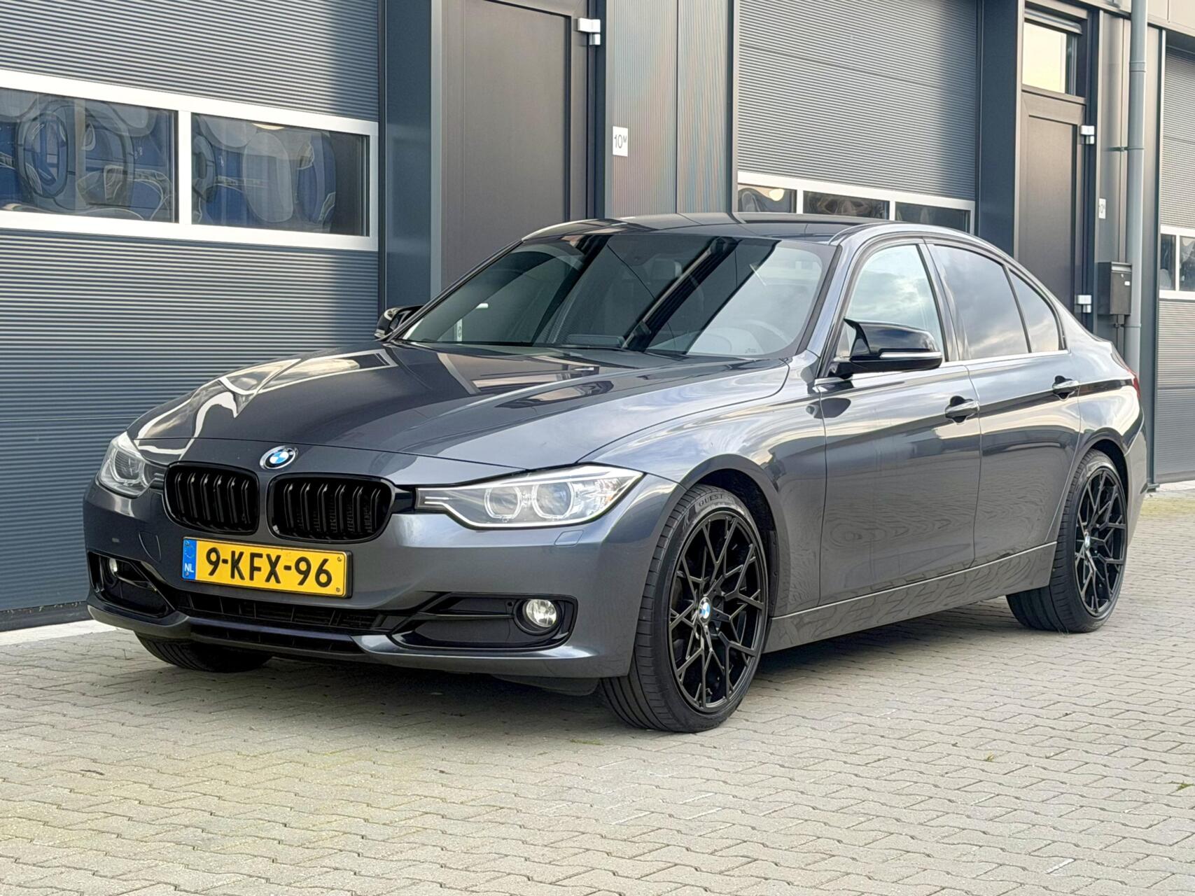 Foto van BMW 3ER REIHE
