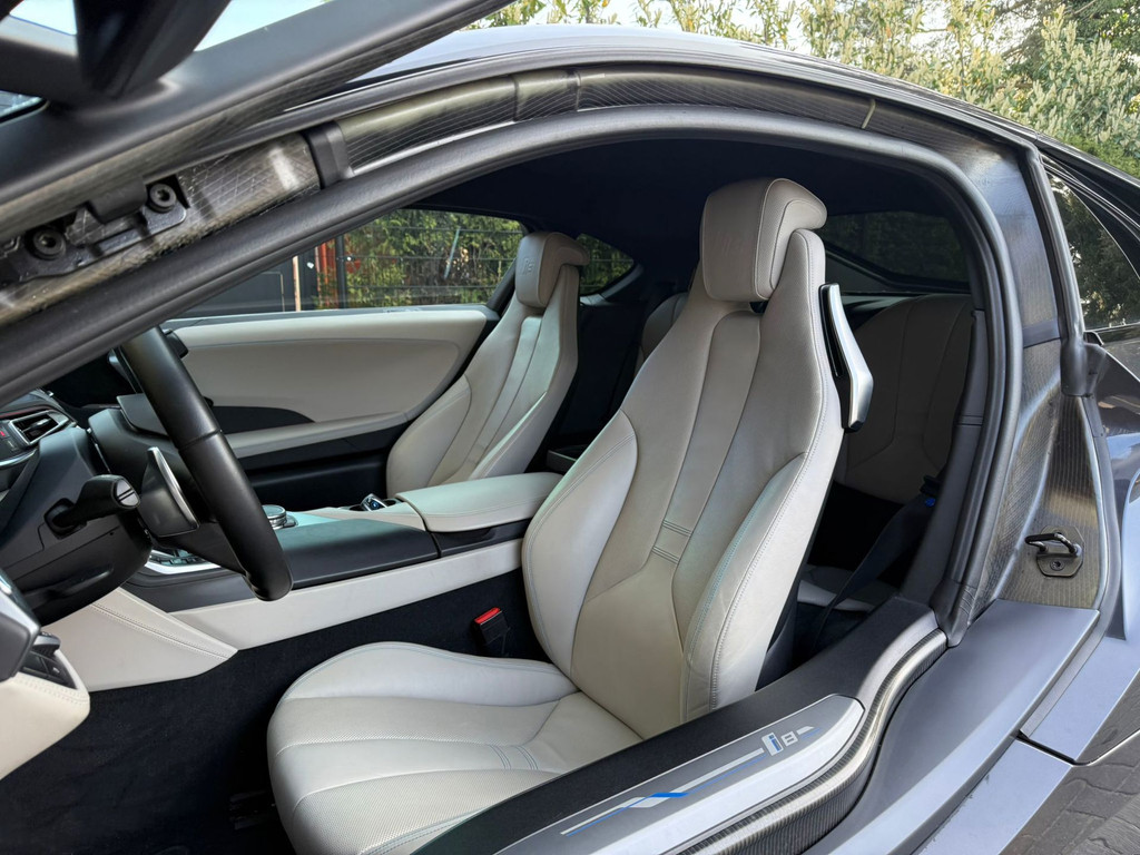 Foto van BMW I8