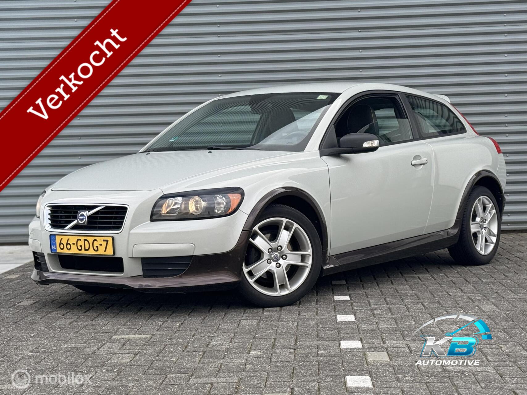 Foto van VOLVO C30