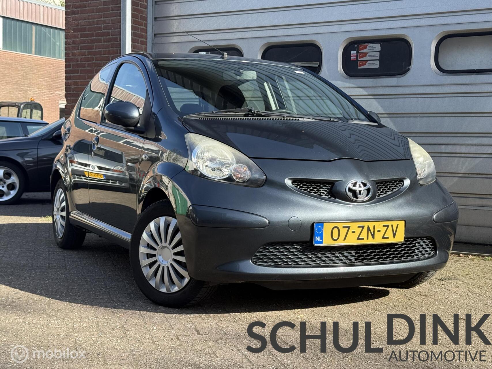 Foto van TOYOTA TOYOTA AYGO