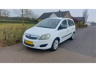 Foto van Opel Zafira