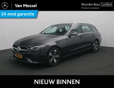 Mercedes-Benz C-klasse 180 Luxury Line 2022 - voorkant