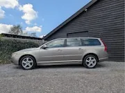 Volvo V70 2.0 T5 Summum 2012 - voorkant