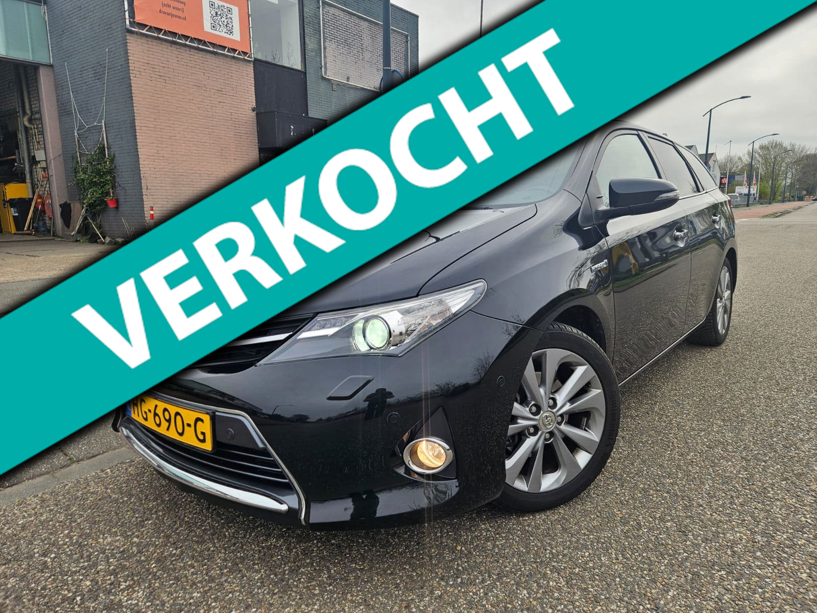 Toyota Toyota Auris 1.8 Hybrid Lease GARANTIE 2013 - voorkant
