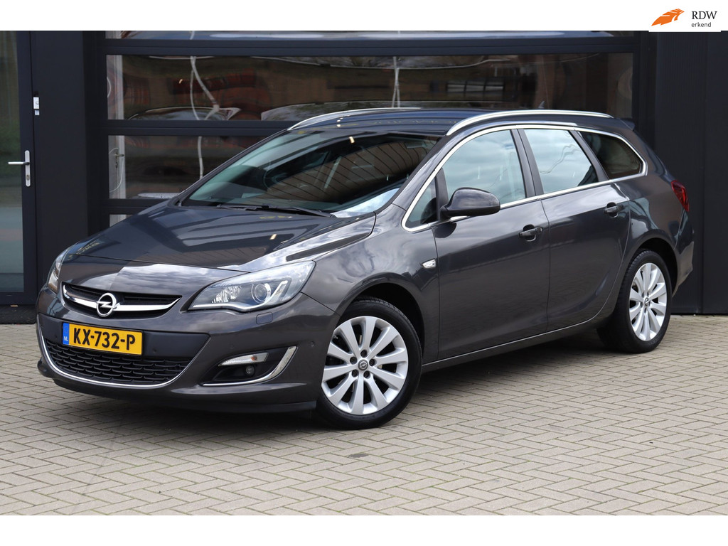 Opel Astra 1.4 Turbo Blitz 2016 - voorkant