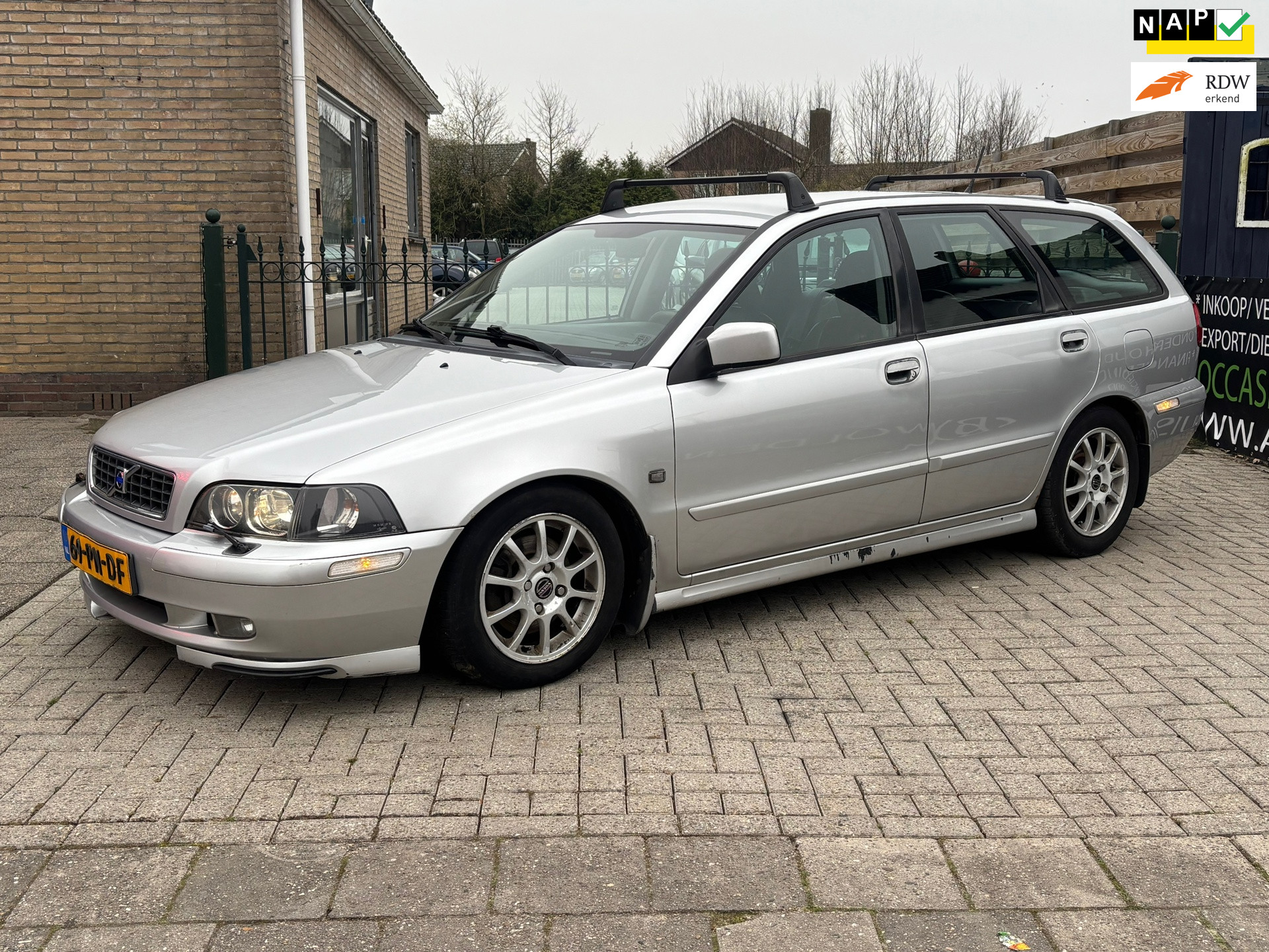 Foto van VOLVO V40
