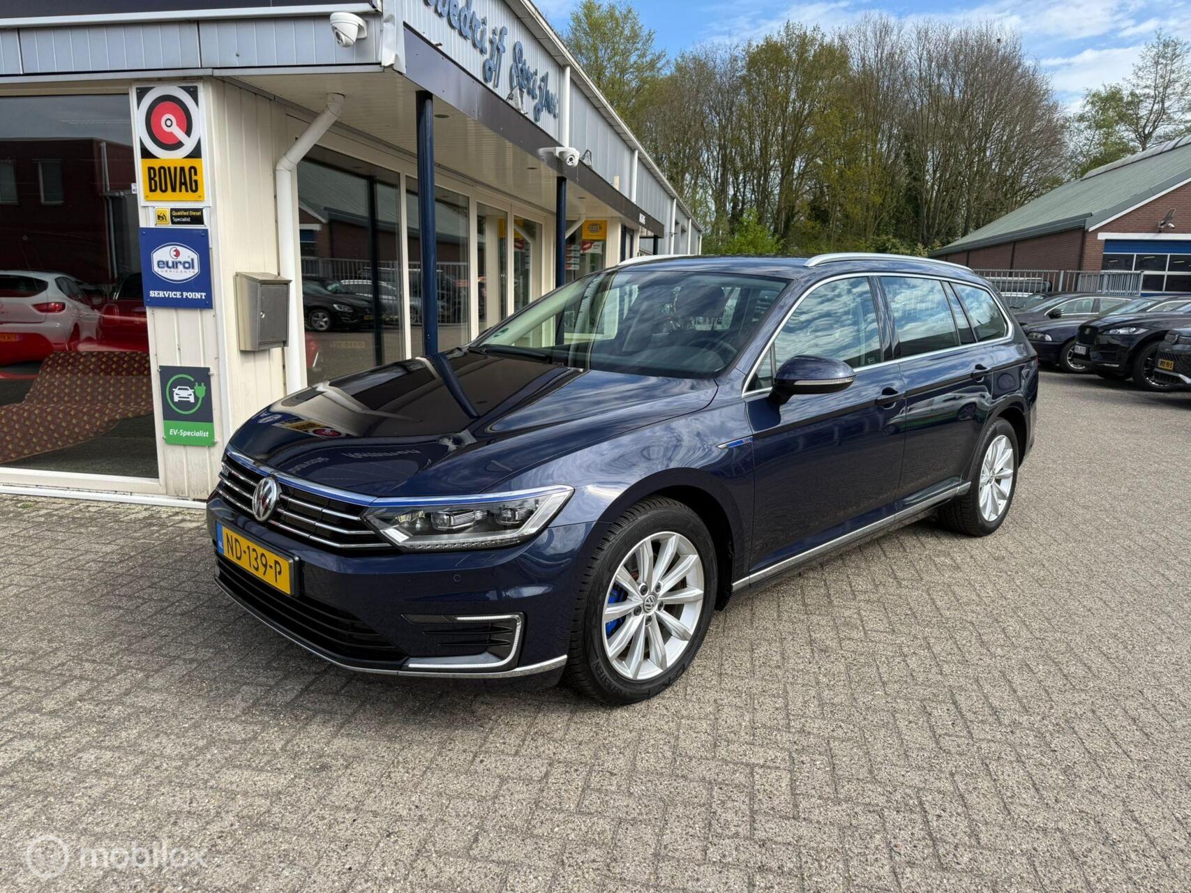 Foto van VOLKSWAGEN PASSAT