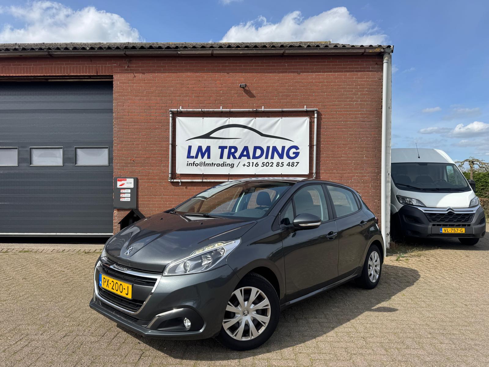 Peugeot 208 1.2 PureTech Blue Lion 2017 - voorkant