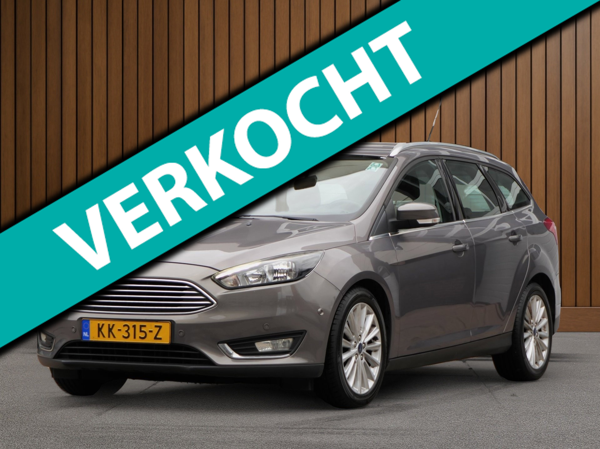 Ford Focus 1.0 Titanium 101PK! | Cruise | Trekhaak | Clima | Bluetooth 2016 - voorkant