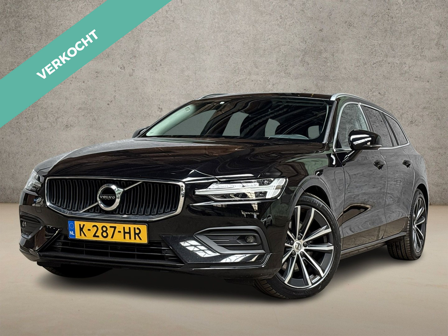 Volvo V60 2.0 B3 Inscription 2021 - voorkant