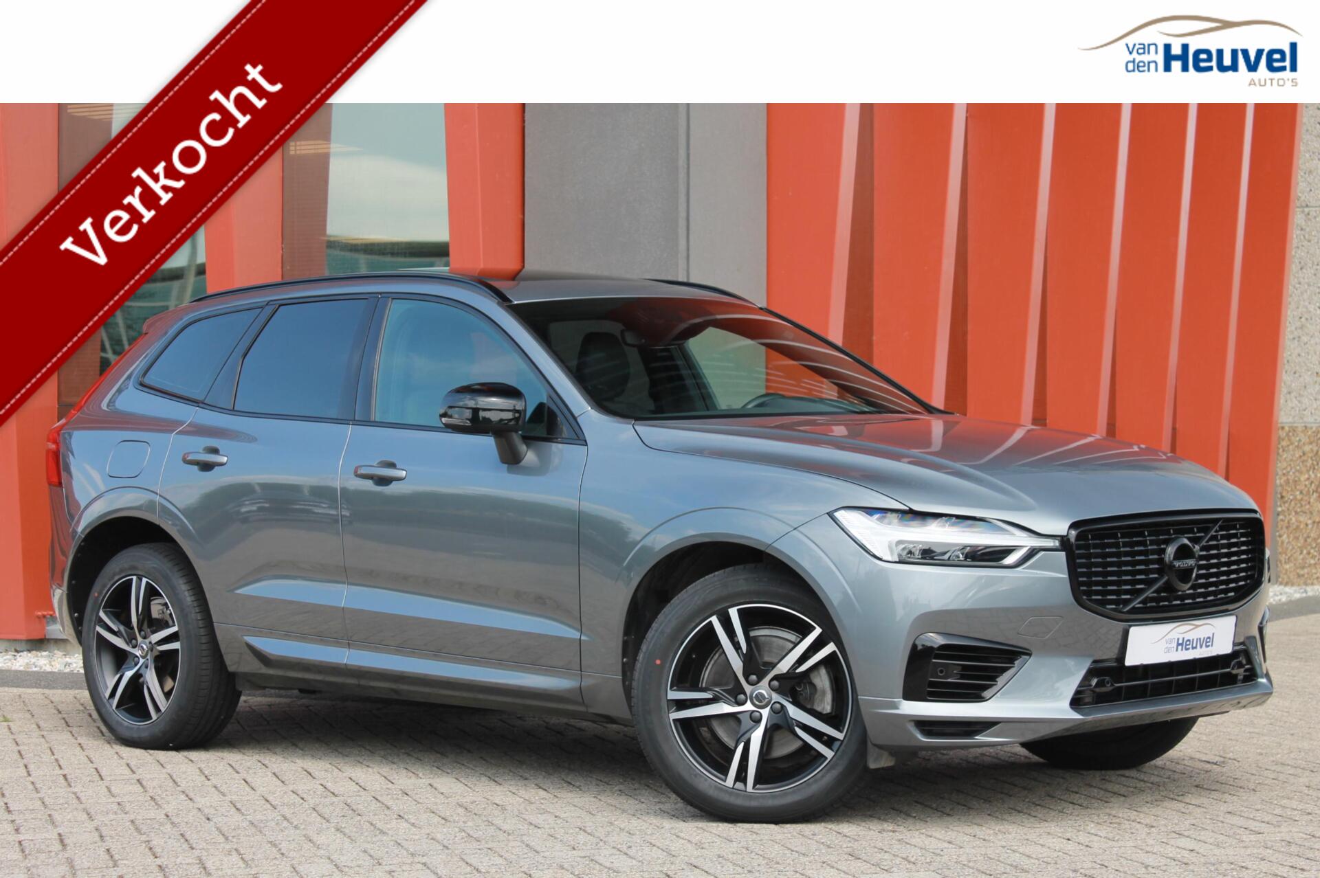 Volvo Xc60 T6 Recharge AWD R-Design | Stoelverwarming | Parkeercamera | Panoramadak | H/K | Glossy Black | Keyless 2020 - voorkant