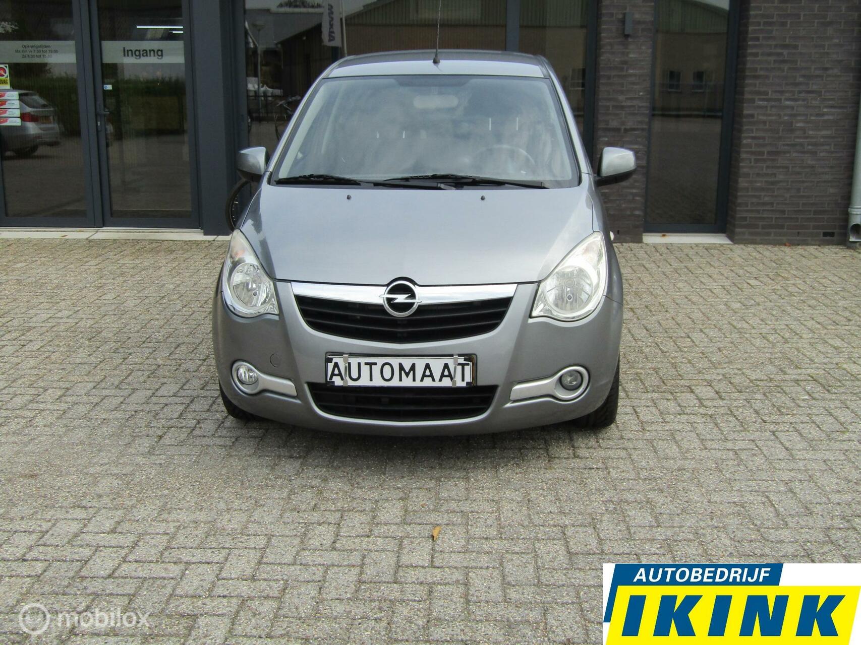 Foto van Opel Agila