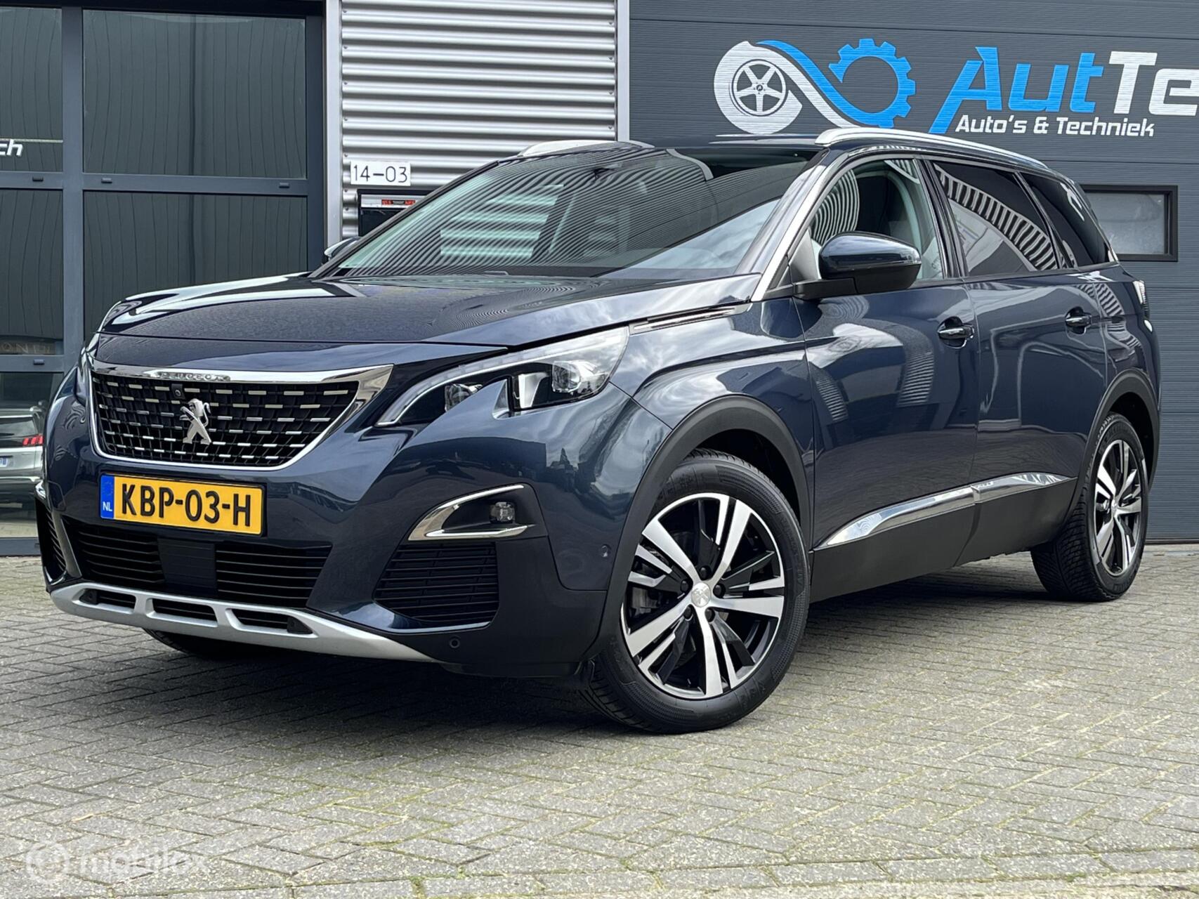 Foto van PEUGEOT 5008