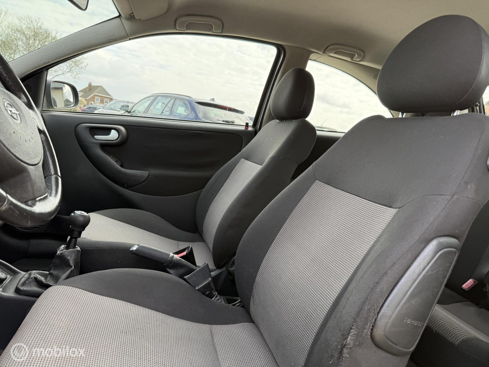 Foto van Opel Corsa-c