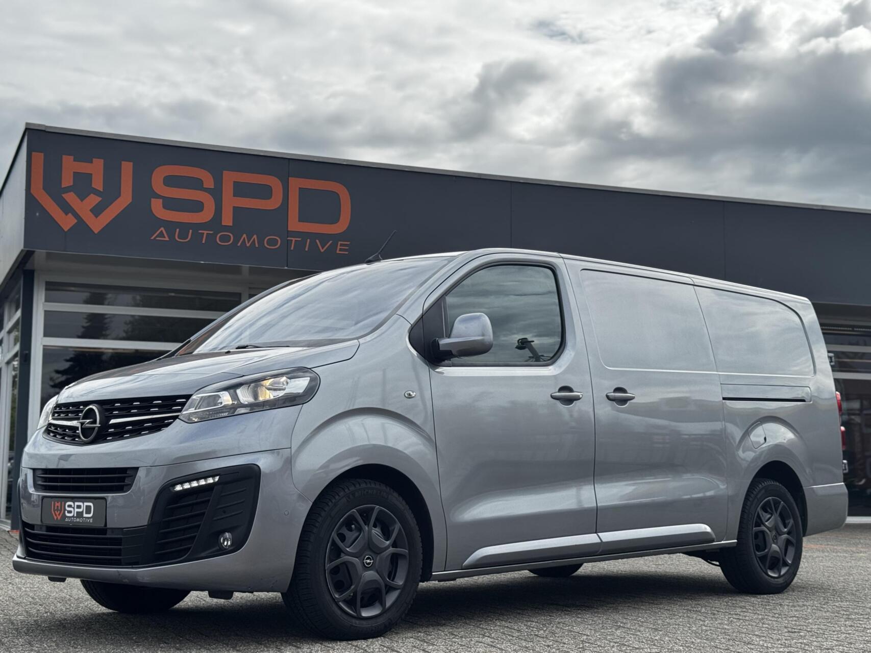Foto van OPEL VIVARO