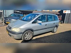 Foto van Opel Zafira