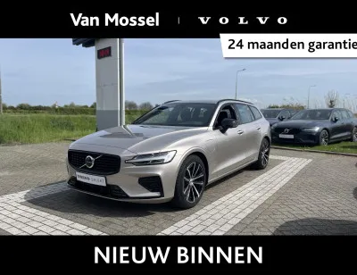 Volvo V60 2.0 T6 Plug-in hybrid AWD Plus Dark 2025 - voorkant