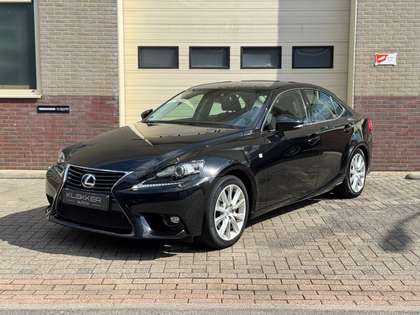 Foto van Lexus IS