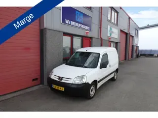 Foto van Peugeot Partner