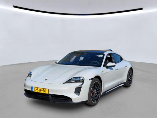 Foto van Porsche Taycan