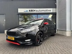 Ford Focus 1.5 Black Edition 2016 - voorkant