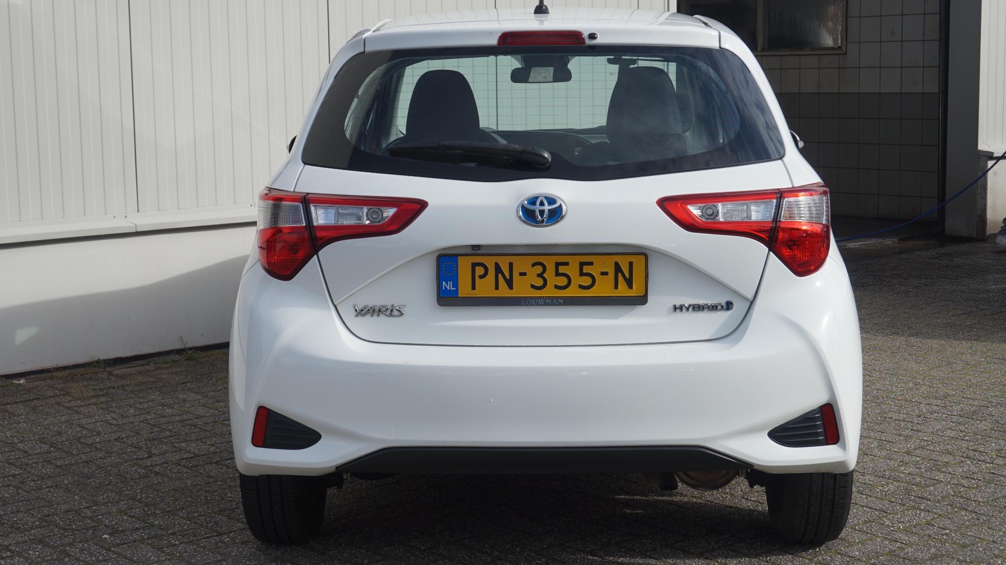 Foto van Toyota Toyota Yaris Hybrid