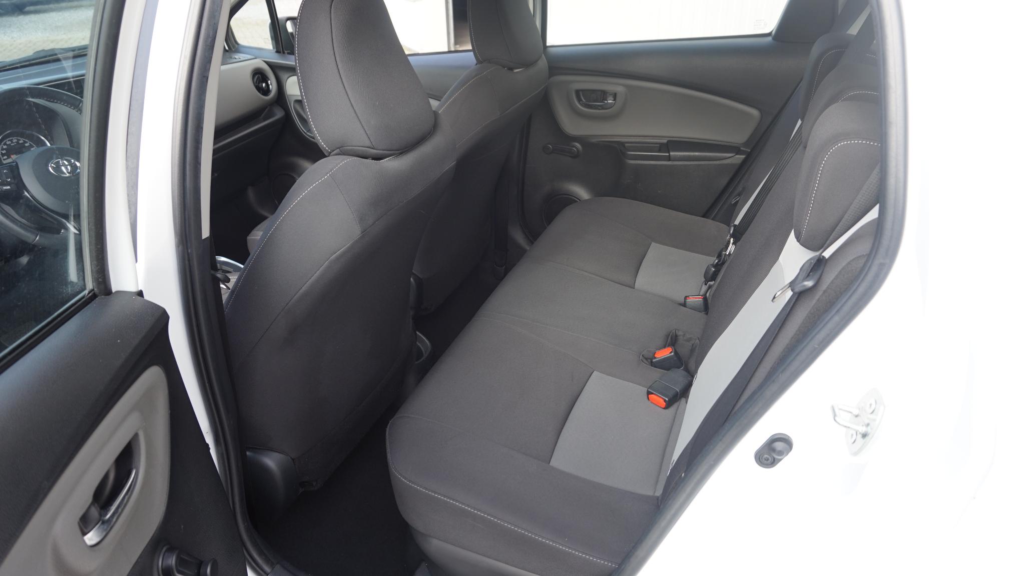 Foto van Toyota Toyota Yaris Hybrid