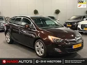 Opel Astra 1.4 Turbo Sport 2011 - voorkant