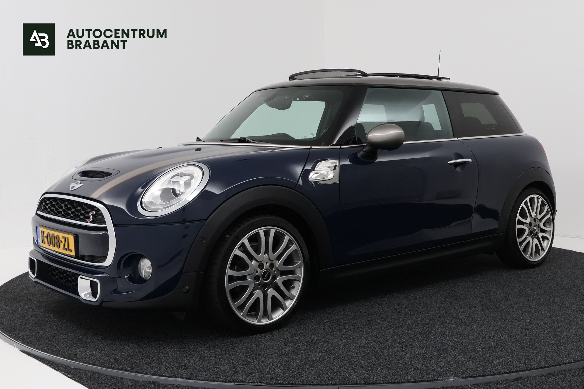 Foto van MINI COOPER S