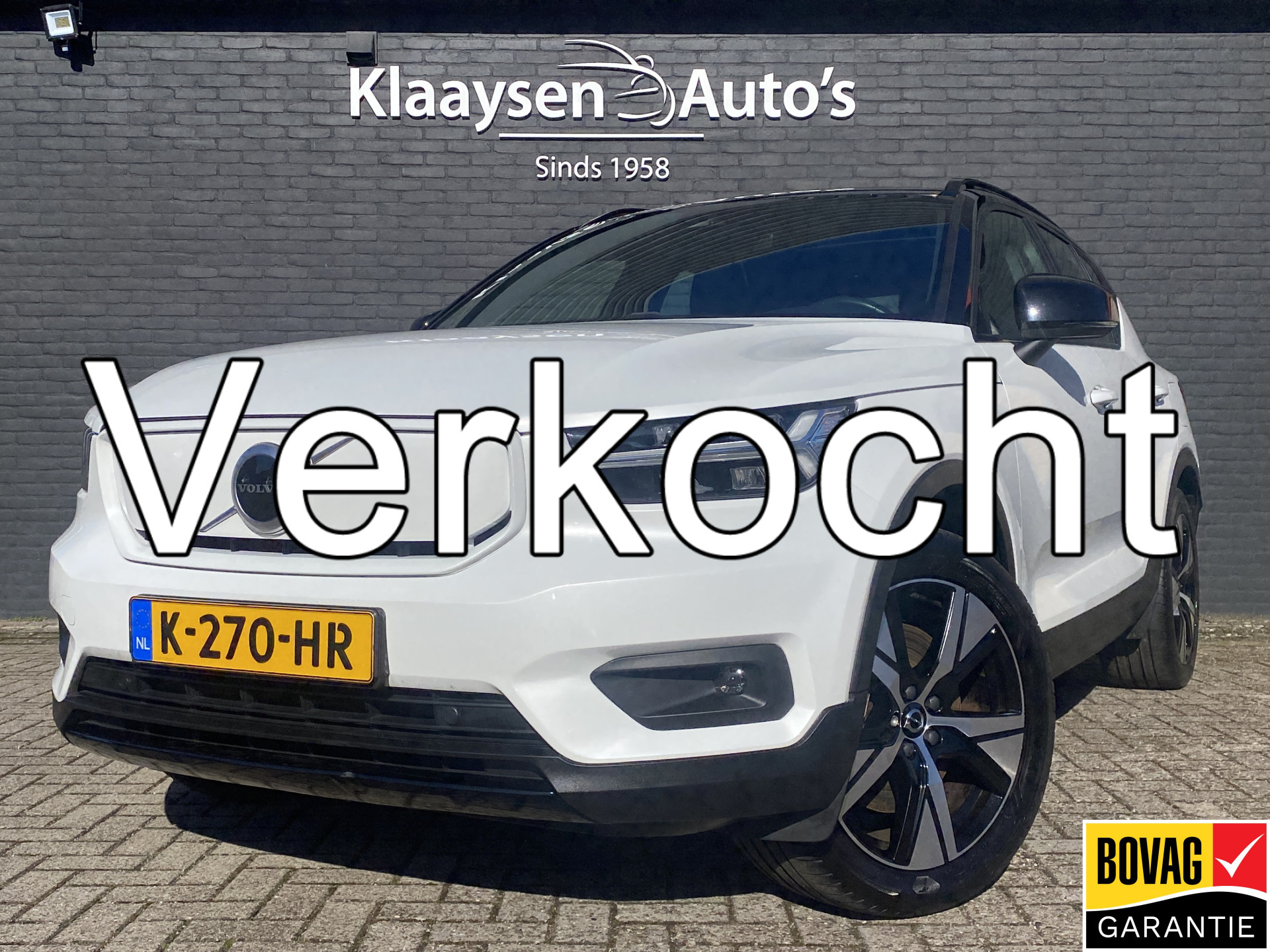 Volvo XC40 Recharge P8 AWD 408 pk R-Design | 1e eigenaar | dealer onderh. | trekhaak | panoramadak | two tone | leder alcantara 2020 - voorkant